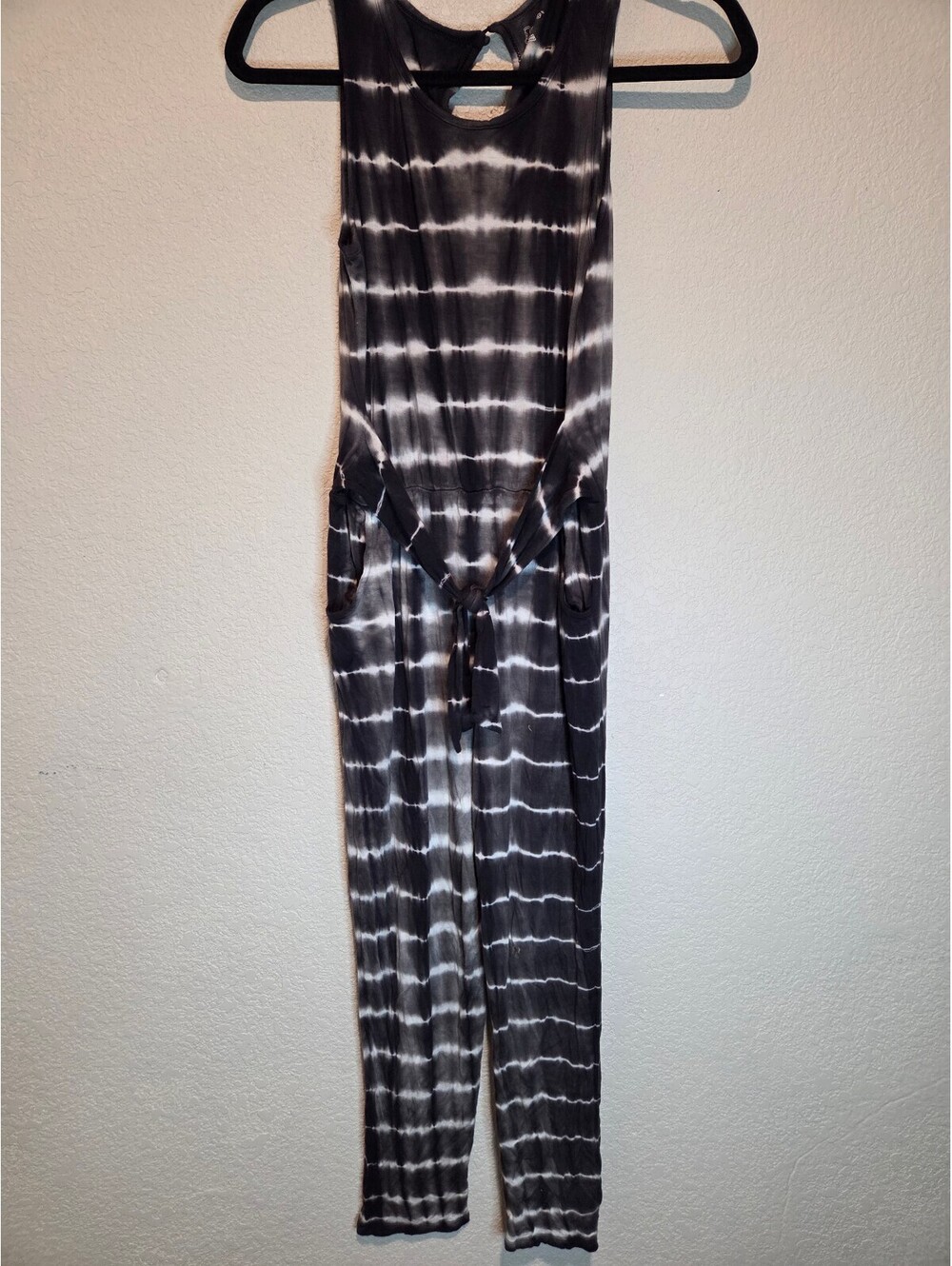 Art Class Girls' Tie-Dye Sleeveless Jumpsuit with Tie Waist, Size Large